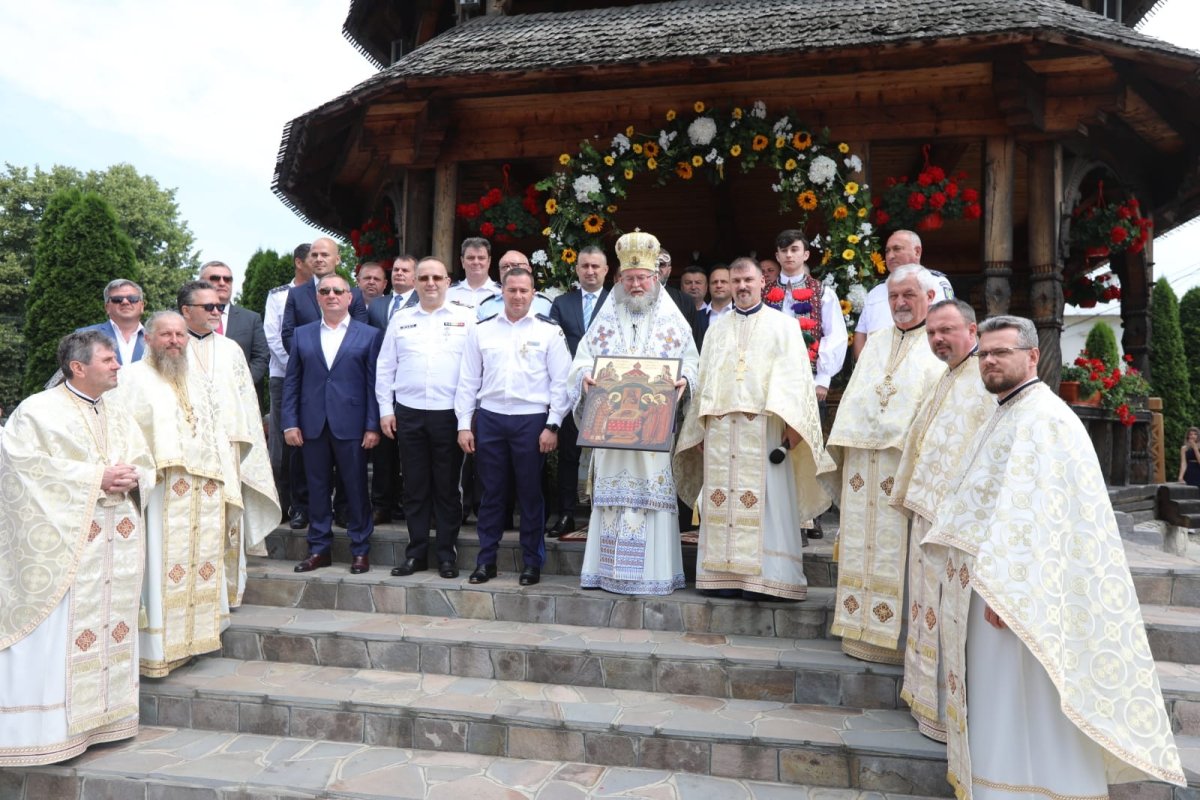 Sfântul Voievod Ştefan cel Mare, cinstit de poliţiştii de frontieră din Sighetu Marmaţiei 260549