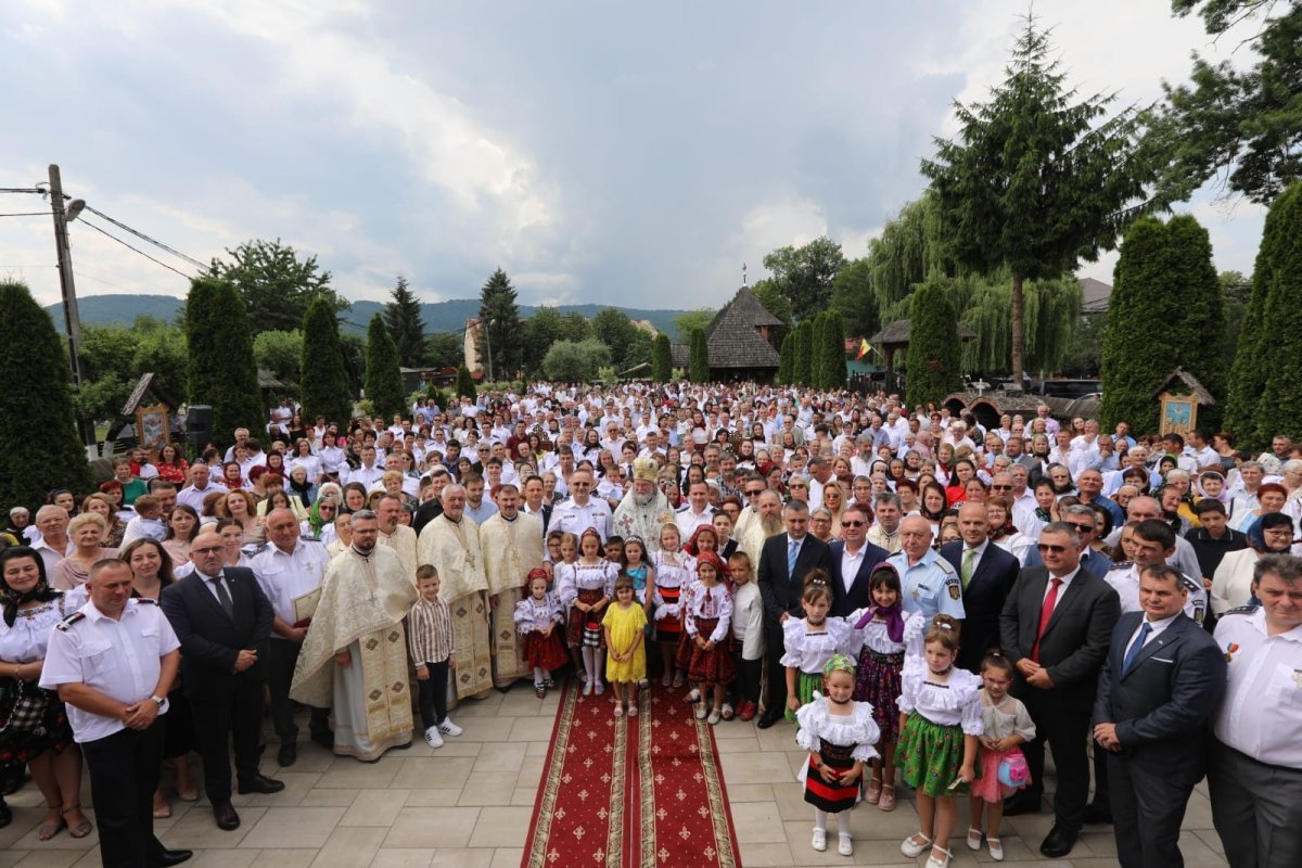 Sfântul Voievod Ştefan cel Mare, cinstit de poliţiştii de frontieră din Sighetu Marmaţiei 260550