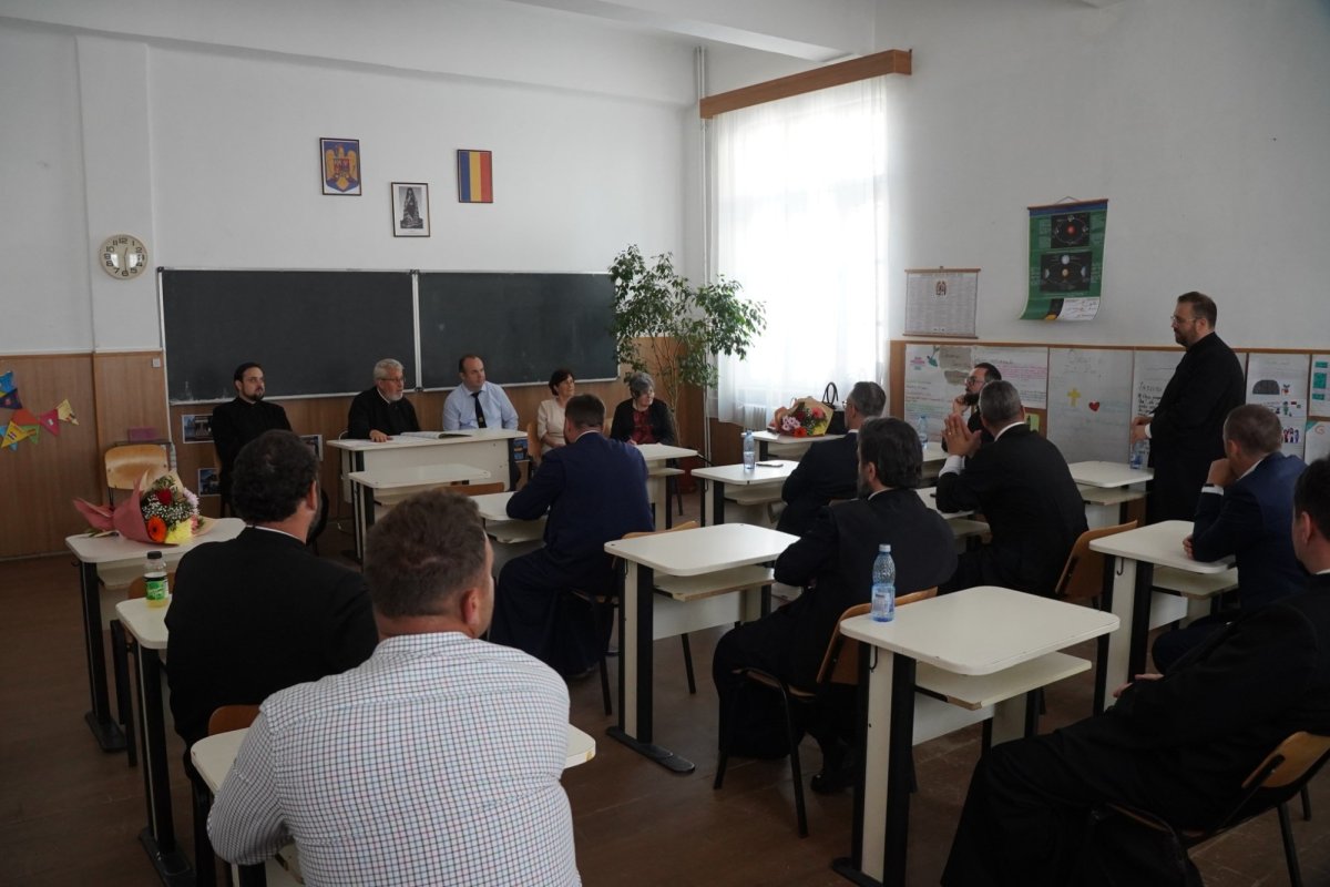 Revedere după două decenii la Seminarul Teologic „Sfântul Andrei” din Galați 260676