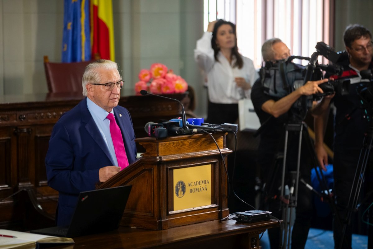 Sesiune aniversară la centenarul academicianului Constantin Bălăceanu-Stolnici 260791