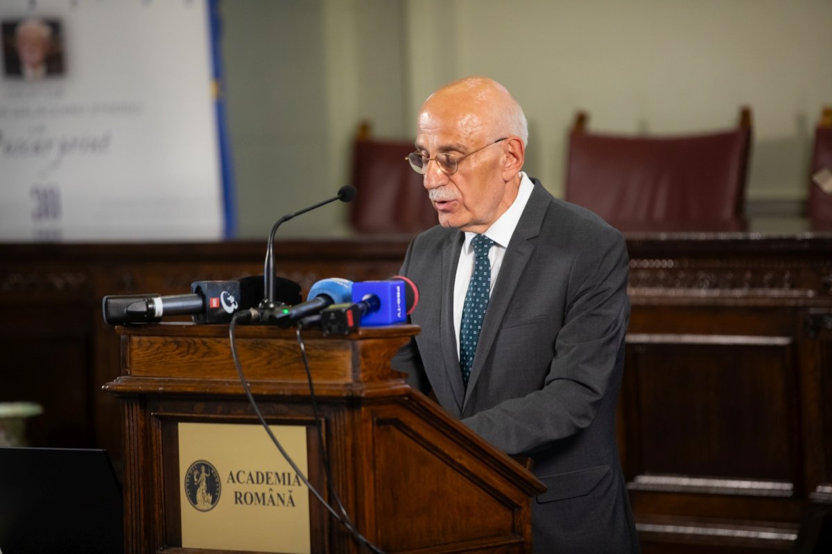 Sesiune aniversară la centenarul academicianului Constantin Bălăceanu-Stolnici 260795