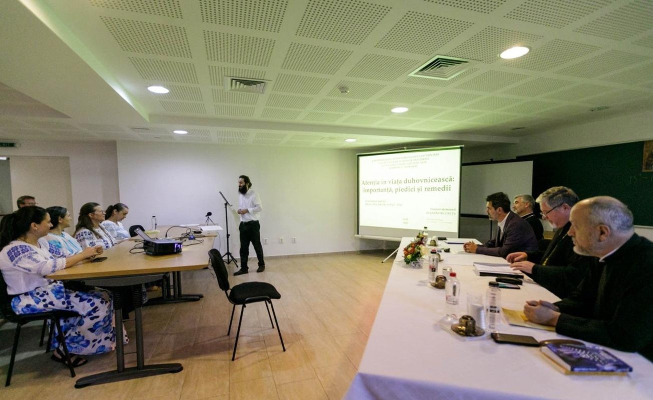 Un nou doctor în teologie la Iași 260717