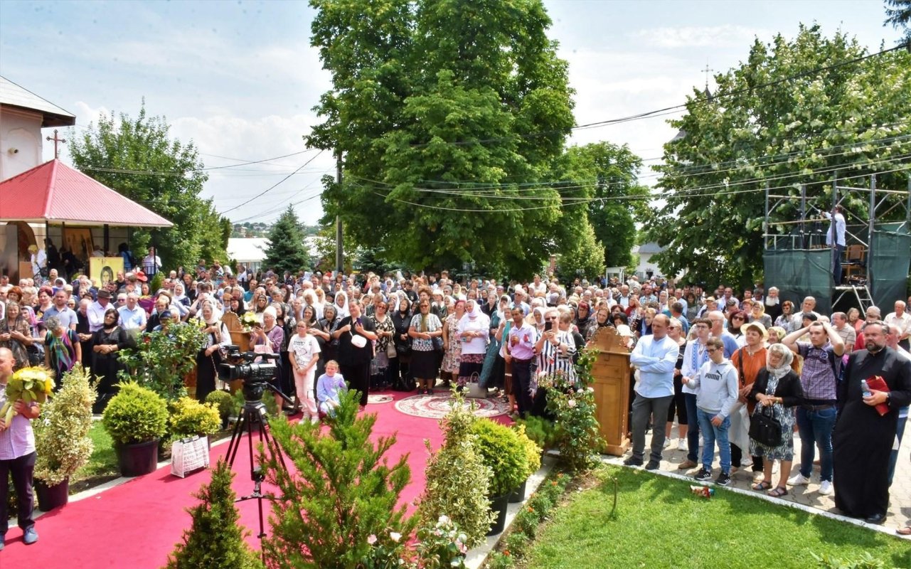 Sărbătorirea Sfintei Mucenițe Chiriachi la Huși 260937