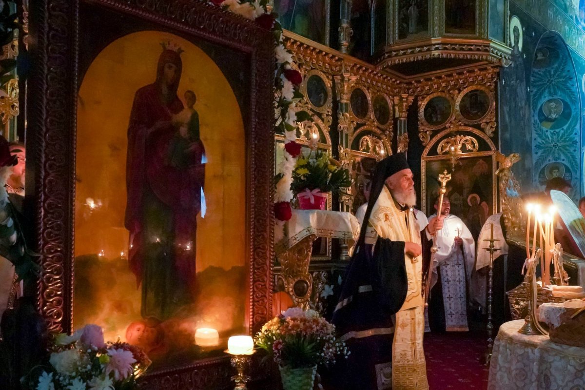 Cinstirea Icoanei Maicii Domnului „Prodromița” la Galați 261651