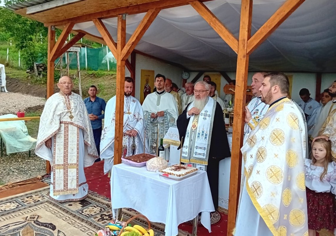 Hram la punerea pietrei de temelie la Mănăstirea Legii din Cluj  261701