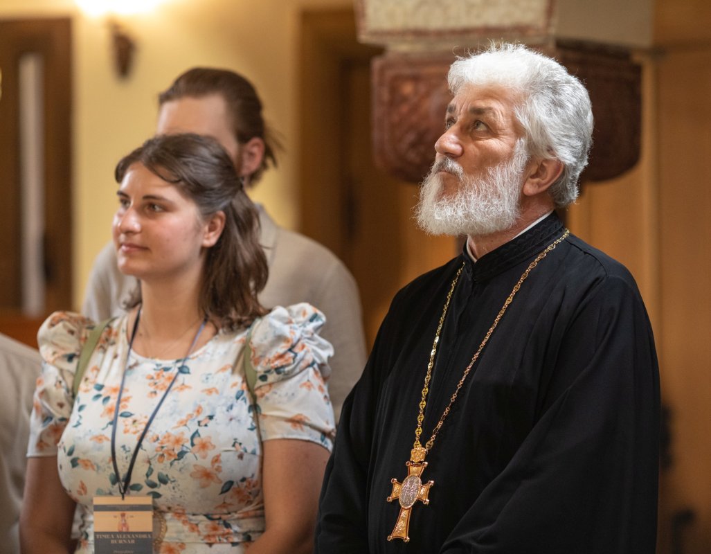 Membrii ASCOR reuniți la București,  în vizită la Reședința Patriarhală 261763