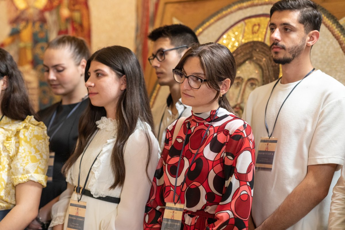 Membrii ASCOR reuniți la București,  în vizită la Reședința Patriarhală 261777