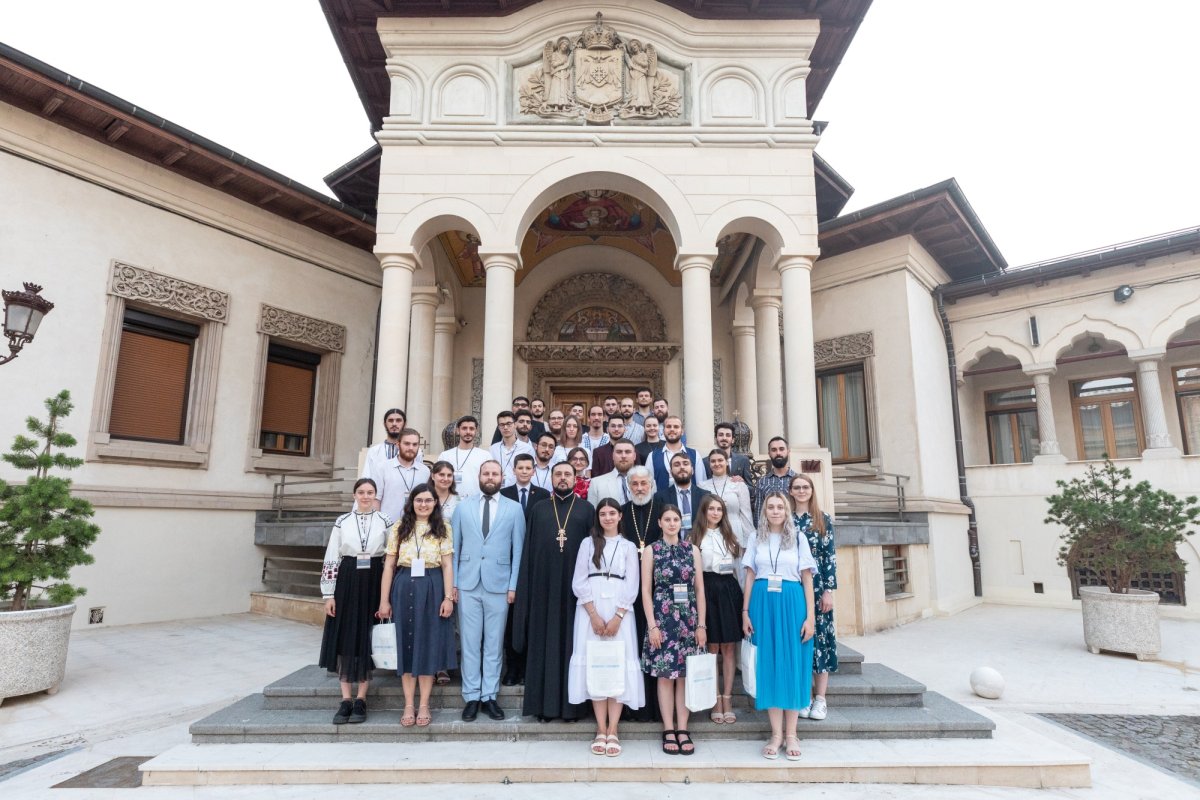 Membrii ASCOR reuniți la București,  în vizită la Reședința Patriarhală 261787