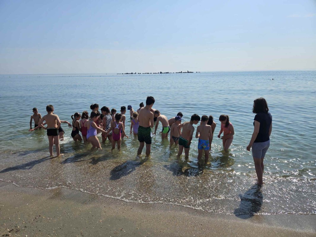 Proiecte educative şi ludice pentru elevi din Cugir şi copii ai Centrului de zi „Sfântul Stelian” din Urlaţi 260853