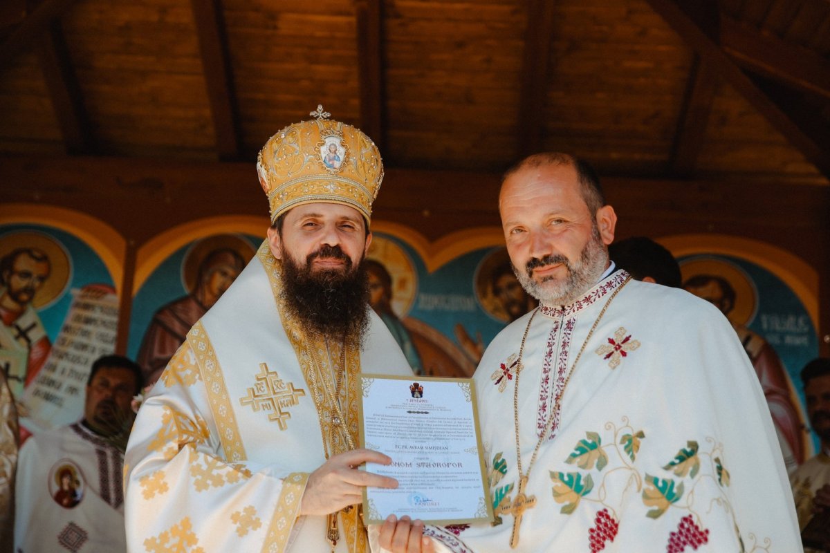 Binecuvântări arhiereşti în comunități clujene 262026