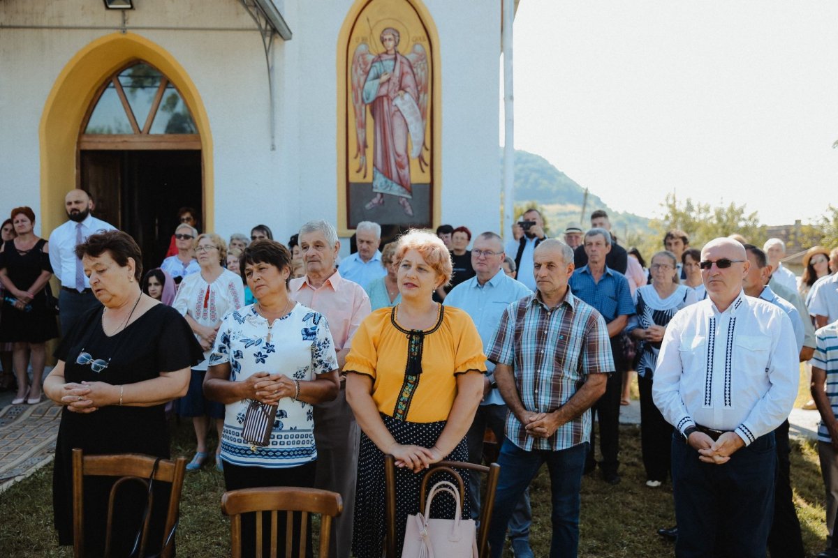 Binecuvântări arhiereşti în comunități clujene 262034