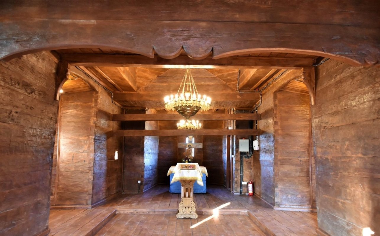 Biserica de lemn a mănăstirii vasluiene Mălinești a fost restaurată 262224