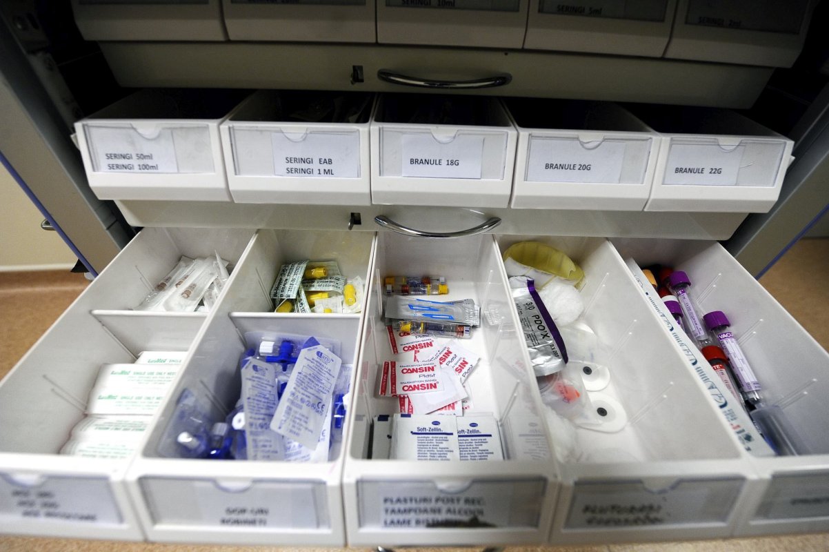 Consultații medicale gratuite într-o comună vrânceană 262163