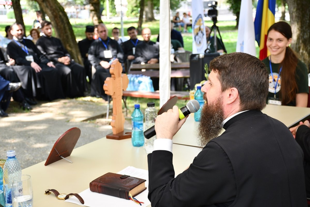 Conferința „Domnul are treabă cu voi!” la ITO Banatul de Munte 262371