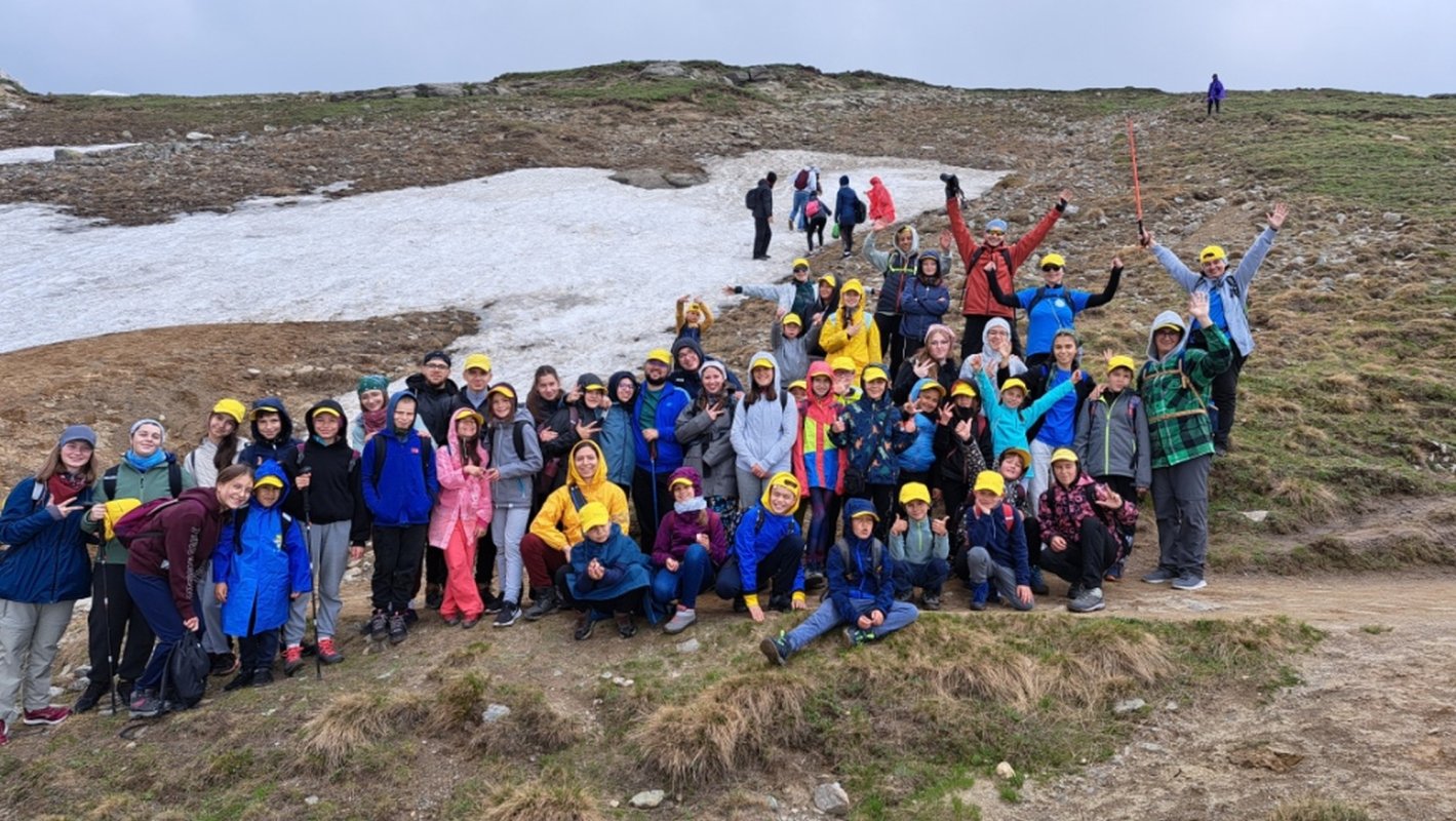 Tabără la Mănăstirea Caraiman pentru copii din Făgăraș 262347