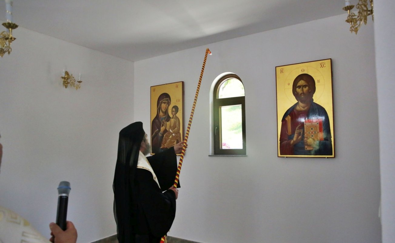 Sfințirea capelei mortuare a parohiei nemțene Dămuc-Ivaneș 262511