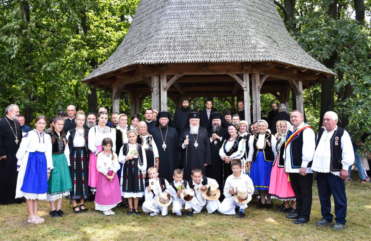 Hramul Mănăstirii „Sfânta Maria Magdalena” din Oarța de Sus 262697