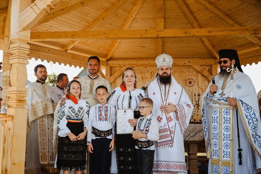 Sfințirea Altarului de vară și a noii catapetesme a Bisericii din Râșca Pleș, Cluj 262804