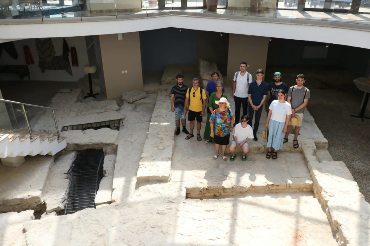 Studenții teologi și clasiciști la Școala de vară „Inscripții grecești din Dobrogea”  262811