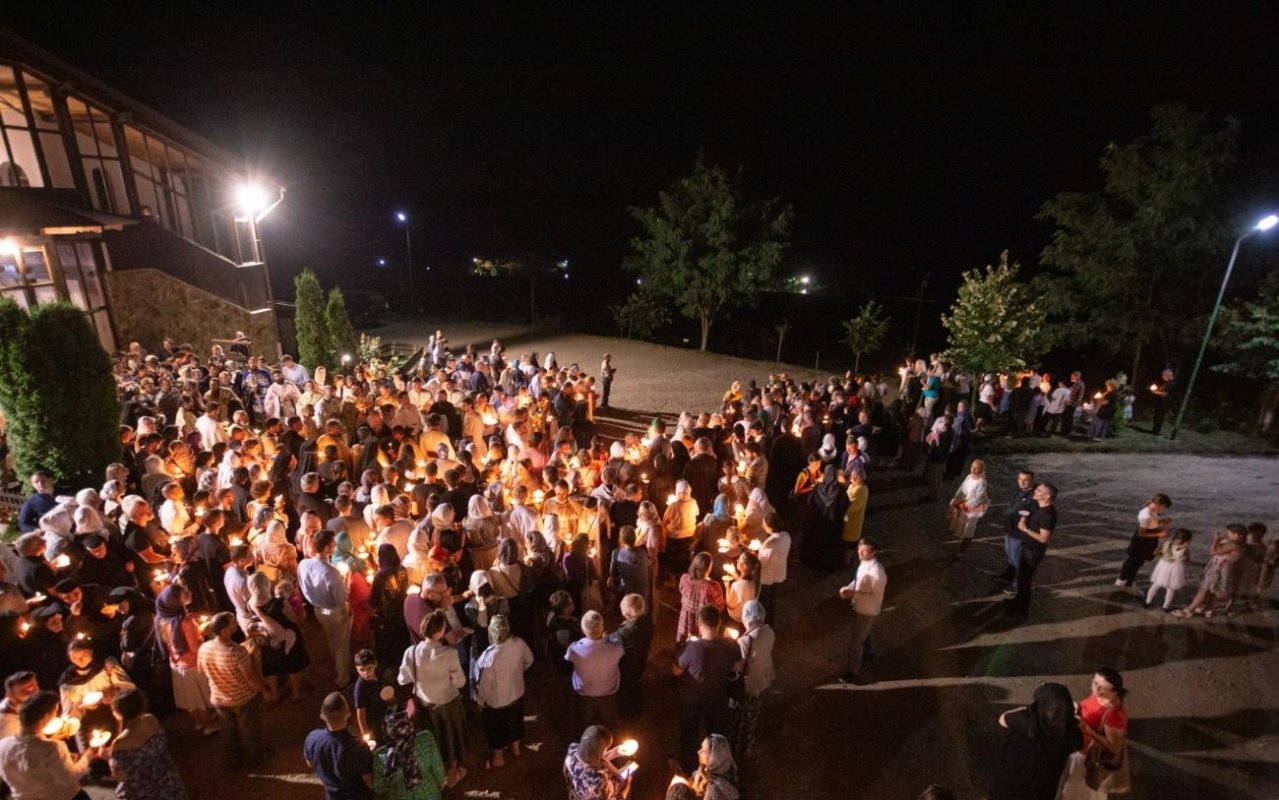 Moaștele Sfintei și Dreptei Ana, depuse spre închinare în Eparhia Alba Iuliei 262939