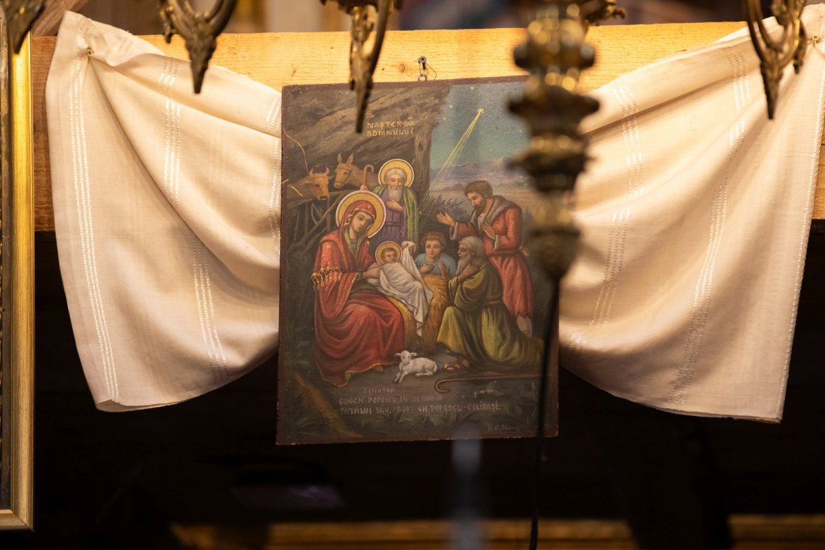 Bucuria cinstirii unui sfânt vindecător iubit de bucureșteni 263085