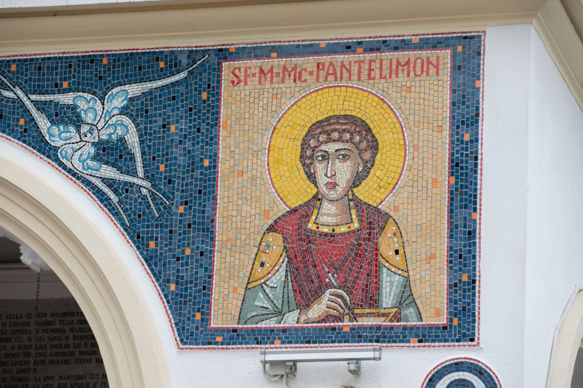 Bucuria cinstirii unui sfânt vindecător iubit de bucureșteni 263089