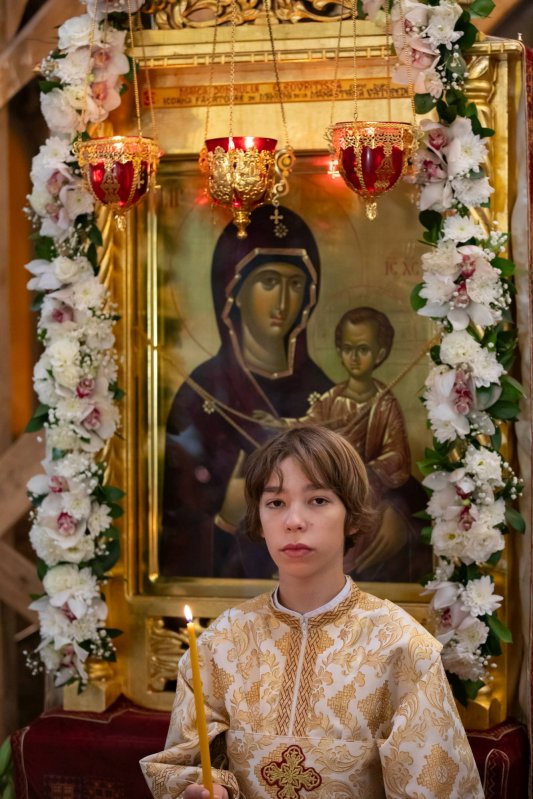 Bucuria cinstirii unui sfânt vindecător iubit de bucureșteni 263099