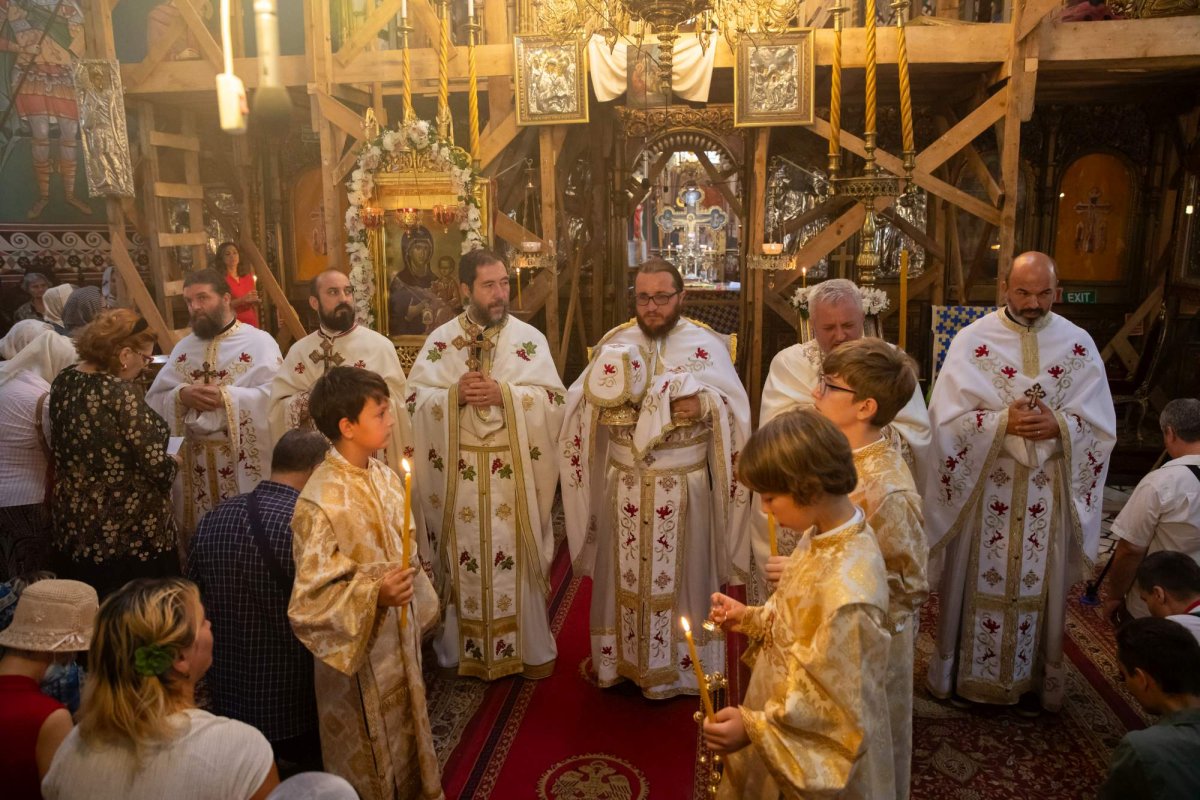 Bucuria cinstirii unui sfânt vindecător iubit de bucureșteni 263123