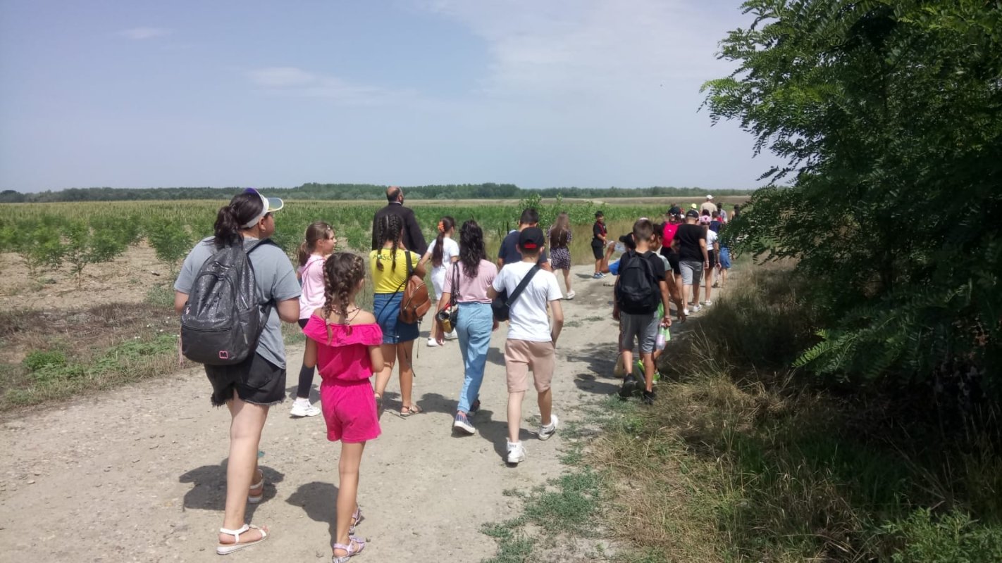 Excursie pentru 50 de copii la Mănăstirea Măxineni 263061