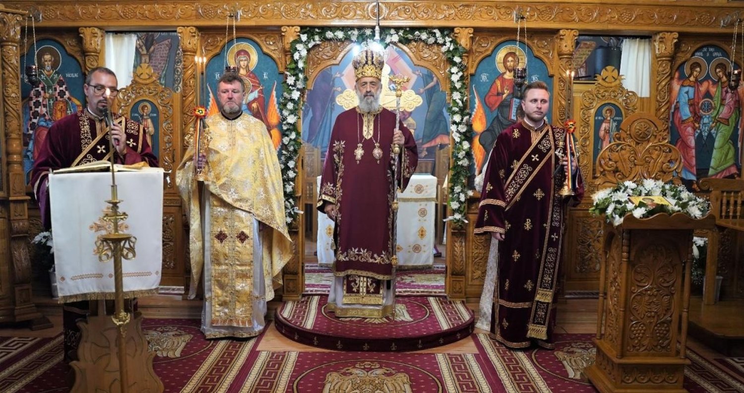 Slujire arhierească la biserica din incinta Spitalului Județean de Urgență Alba 263193