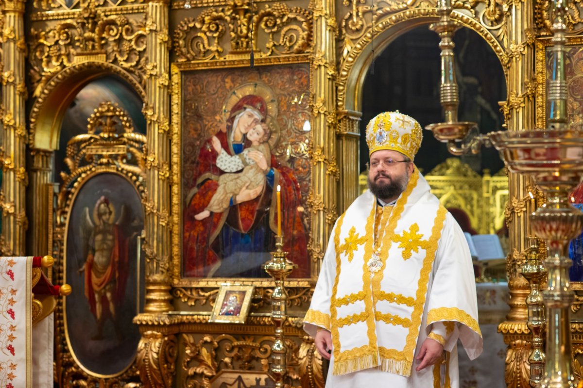 Duminica a 8-a după Rusalii la Catedrala Patriarhală din București 263265