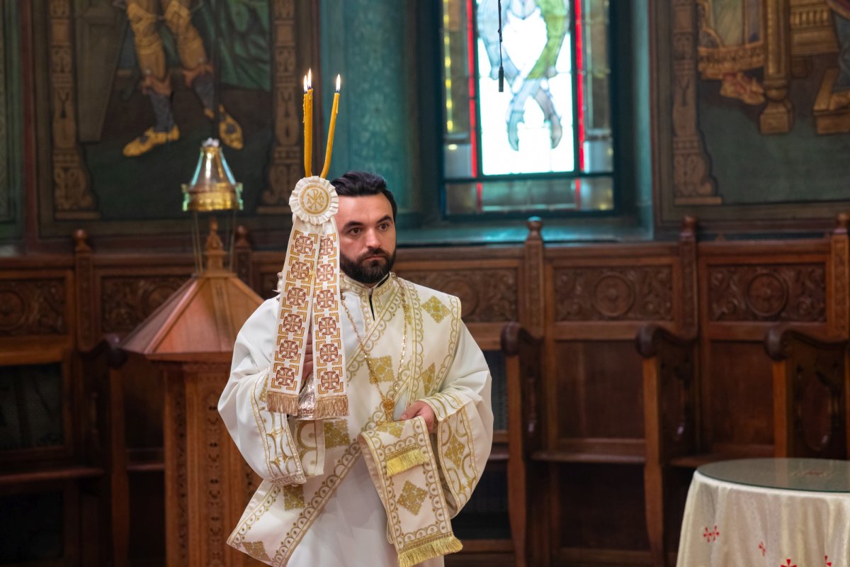 Duminica a 8-a după Rusalii la Catedrala Patriarhală din București 263267