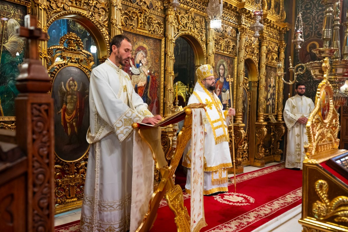 Duminica a 8-a după Rusalii la Catedrala Patriarhală din București 263270