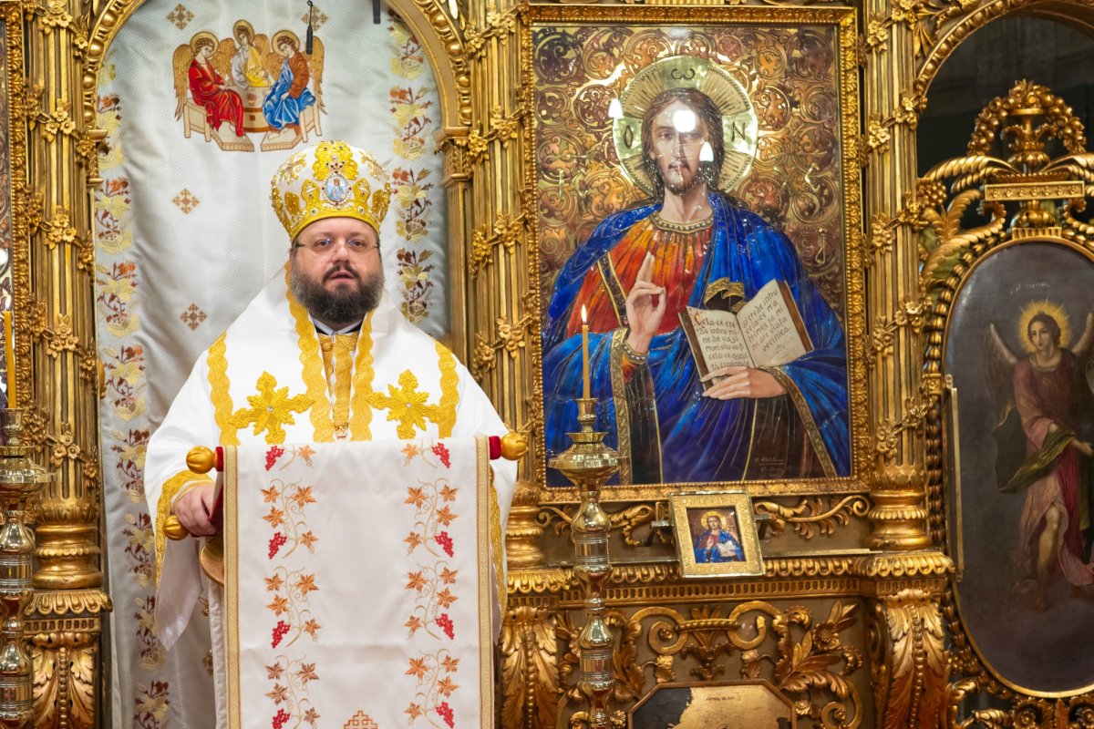 Duminica a 8-a după Rusalii la Catedrala Patriarhală din București 263276