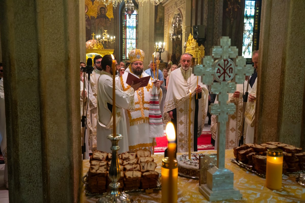 Duminica a 8-a după Rusalii la Catedrala Patriarhală din București 263313