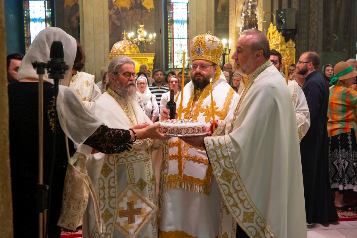 Duminica a 8-a după Rusalii la Catedrala Patriarhală din București 263316