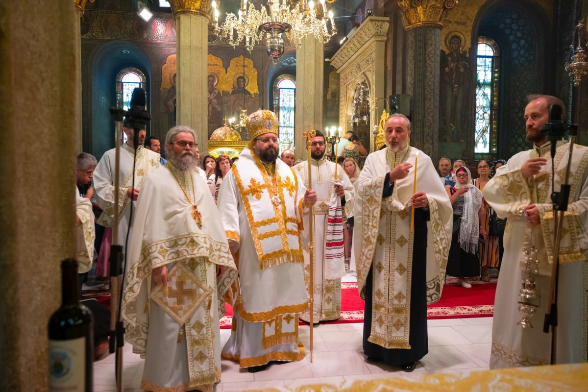 Duminica a 8-a după Rusalii la Catedrala Patriarhală din București 263317