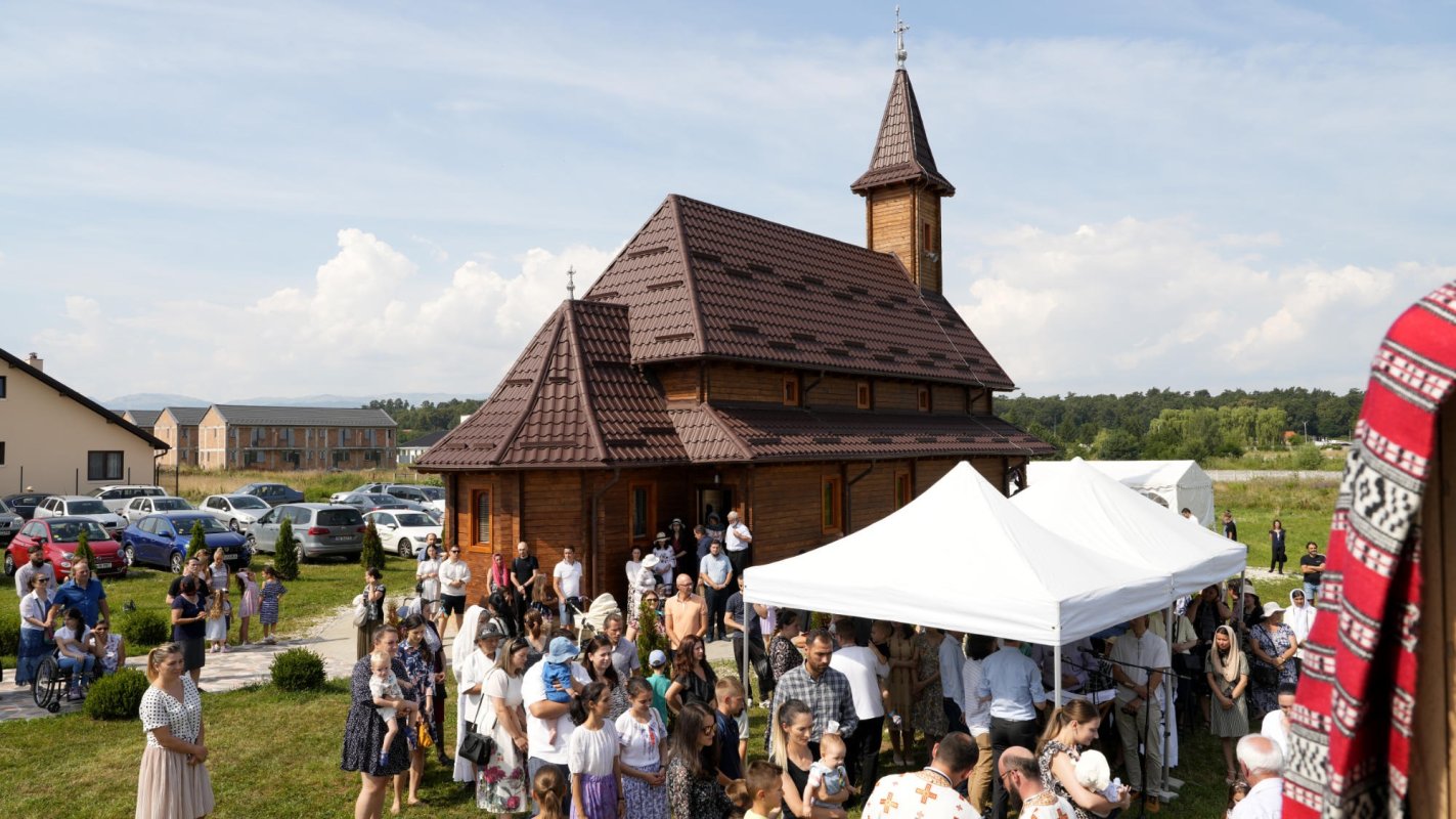 Liturghie arhierească la biserica din Cartierul Arhitecților 263427