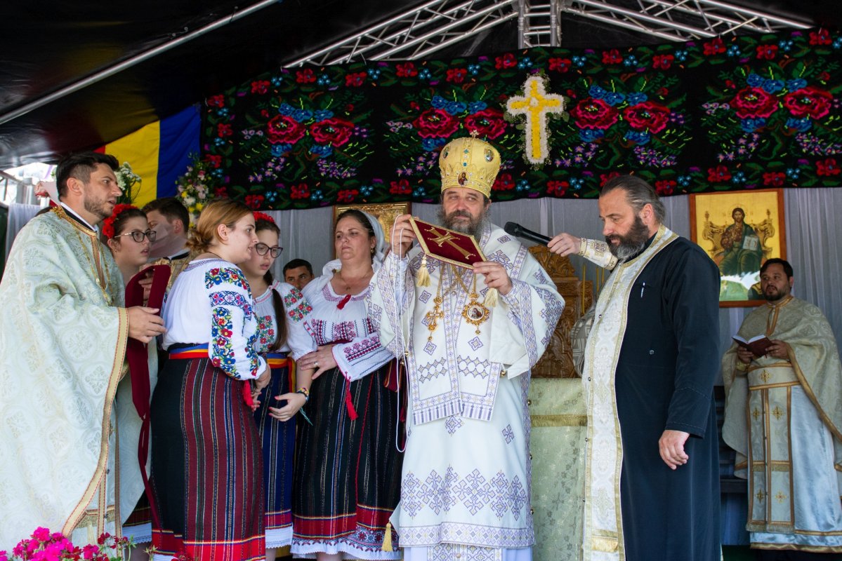 O biserică de la 1830 din Botoșani a fost resfințită 263479