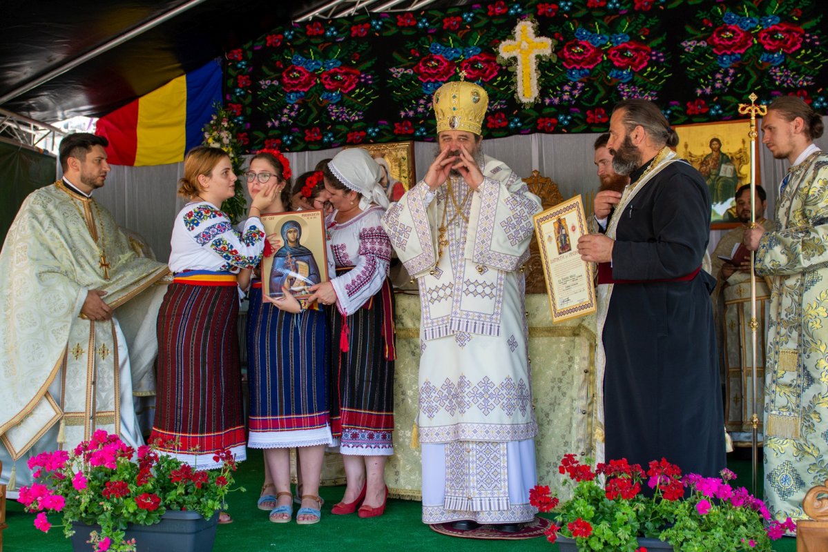 O biserică de la 1830 din Botoșani a fost resfințită 263480