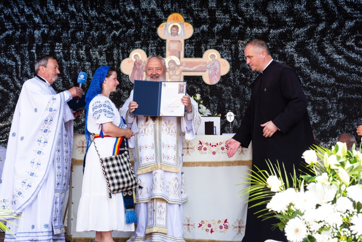 Resfințirea Bisericii „Sfântul Ierarh Nicolae” din Monariu 263446