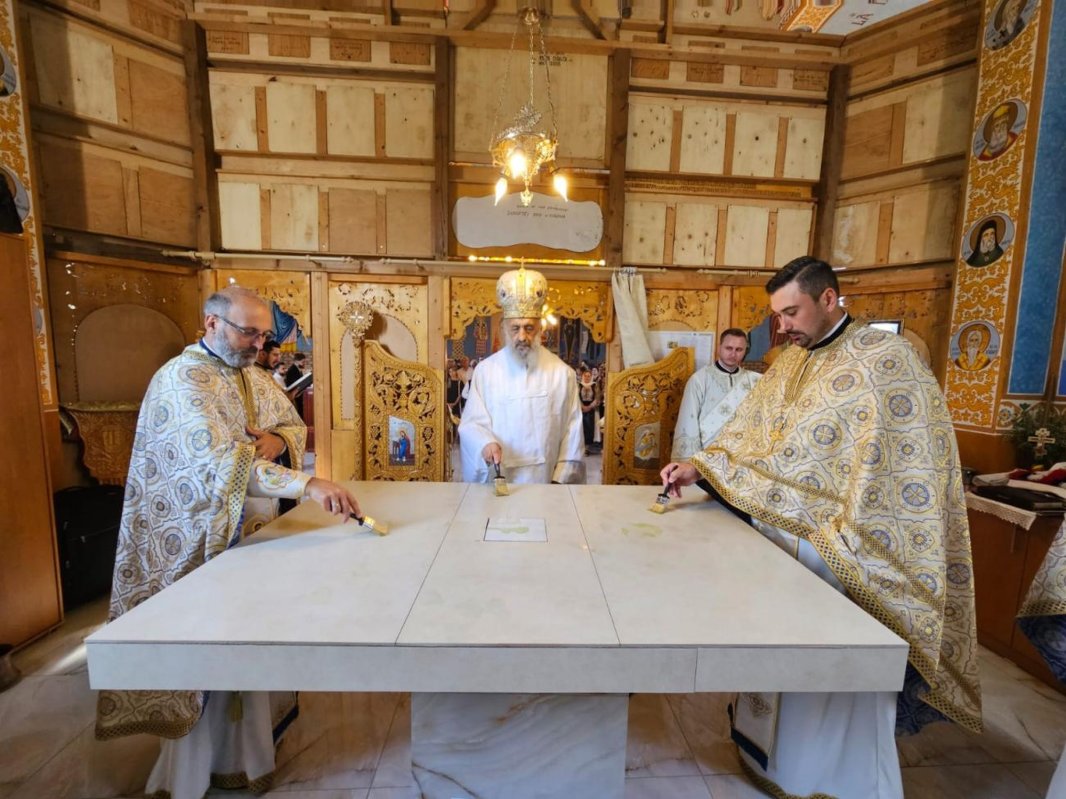 Târnosirea bisericii din Parohia Săcalu de Pădure, Protopopiatul Reghin 263450