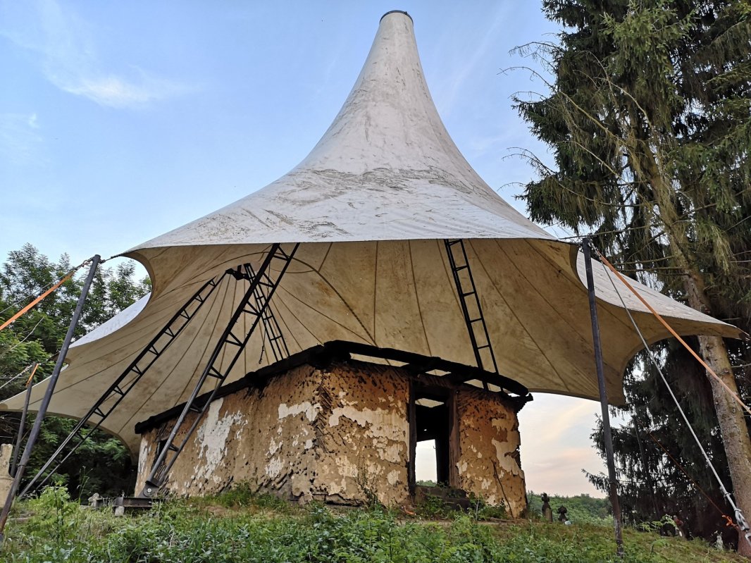Biserica din Povergina, „oglinda” unui patrimoniu fragil 263516