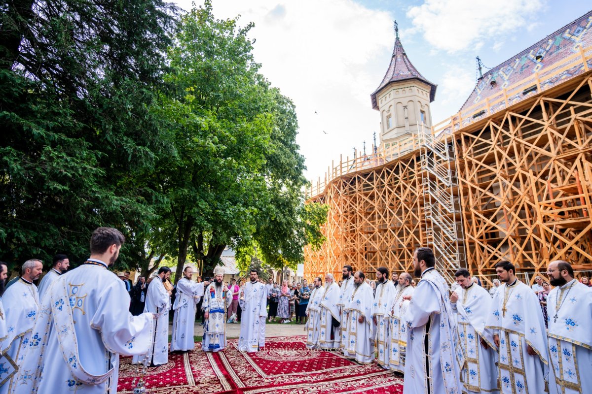 Duminica a 8-a după Rusalii la Mănăstirea „Sfântul Ioan cel Nou de la Suceava” 263529