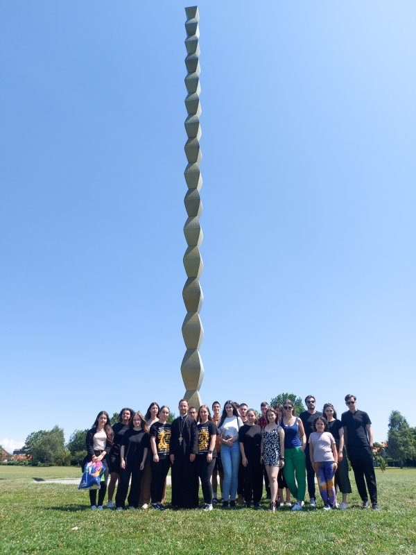 Circuit cultural în vestul țării pentru tinerii vrânceni 263685