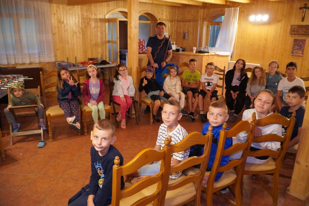 Tabăra „Sfinții Români - prietenii noștri”, la Parohia Bartolomeu Nord din Brașov 263733