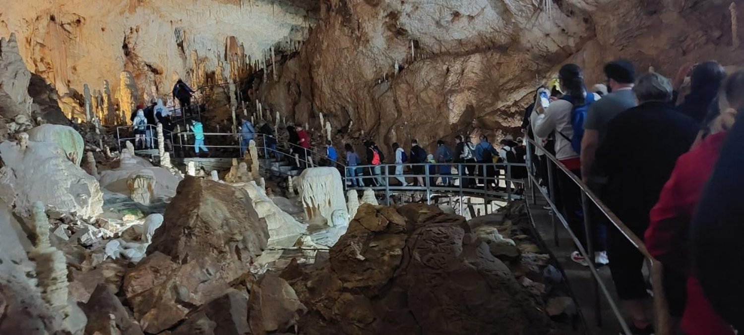 Tineri din Arhiepiscopia Alba Iuliei în tabăra de la Remeți 263745