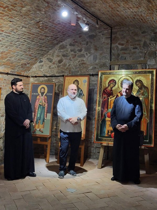 Salon de artă creștină la Museikon Alba Iulia 263874