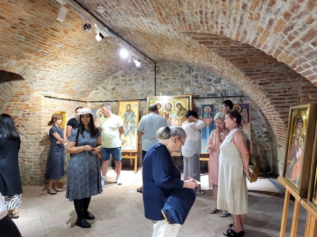 Salon de artă creștină la Museikon Alba Iulia 263877