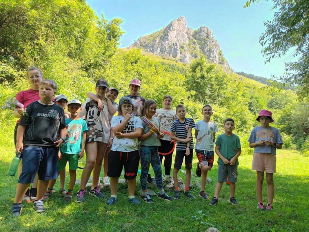 Tabere pentru tineri, desfășurate la Centrul de tineret de la Cetea, Alba 263851